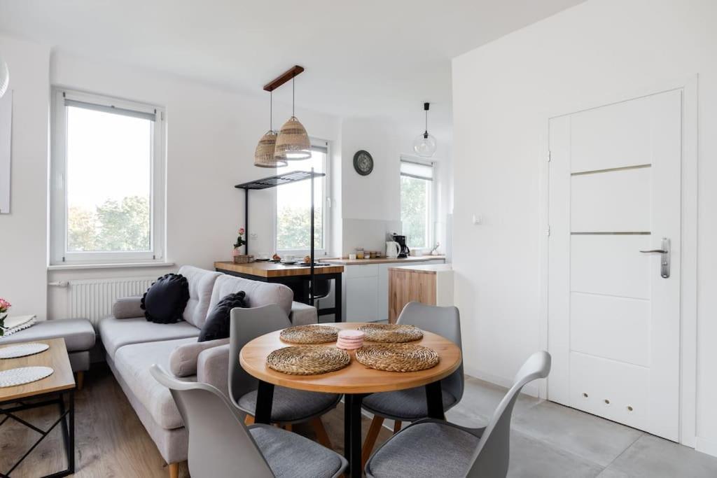 Ciche Studio, Blisko Metra Politechnika, Parking Apartment Warsaw Exterior photo